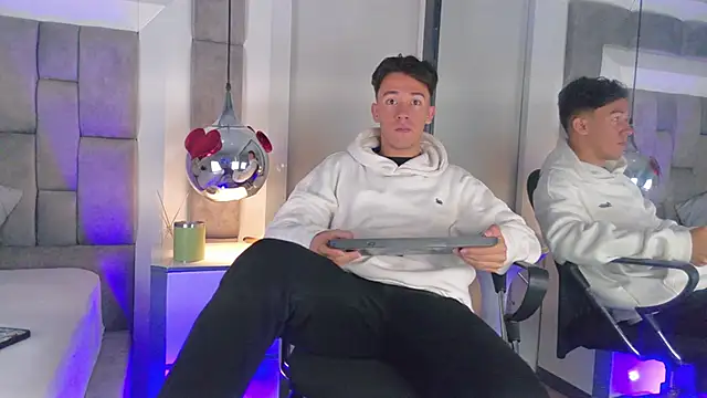 Austin Reedss online show from April 2026 01:23:02 PM