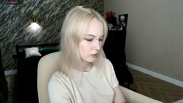 Snapshot of saykoblade chatting on June 2026 05:02:01 AM saykoblade online show from June 2026 05:02:01 AM
