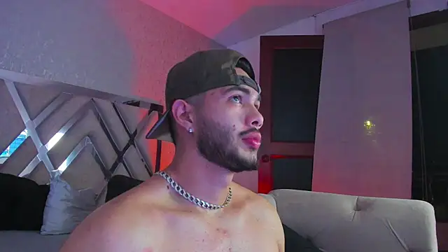 Snapshot of Vincentblack chatting on May 2026 05:26:01 AM Vincentblack online show from May 2026 05:26:01 AM