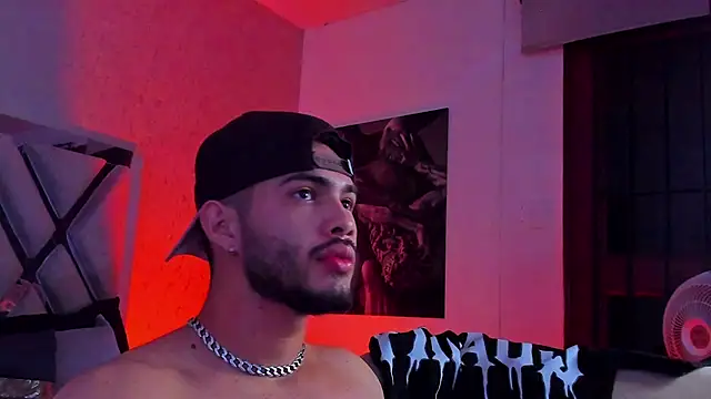 Vincentblack online show from April 2026 05:44:02 AM