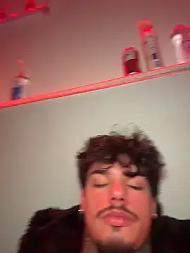 SNAKEARM online show from February 2026 06:53:01 PM