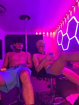 SNAKEARM online show from February 2026 06:57:02 AM