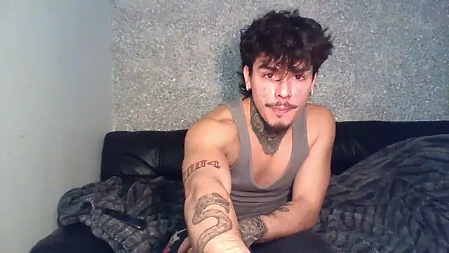 SNAKEARM online show from February 2026 11:15:02 PM