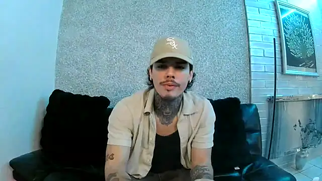 SNAKEARM online show from March 2026 09:11:02 PM