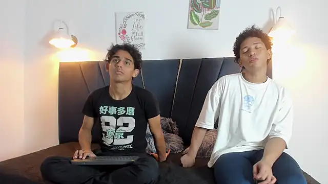 lio18 cum online show from February 2026 01:05:02 AM