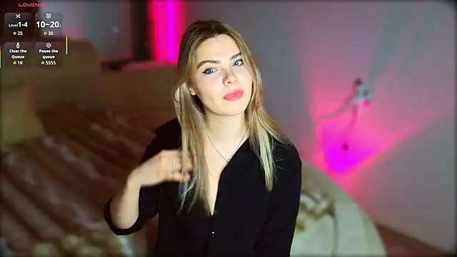 Snapshot of hornycharisma chatting on February 2026 04:51:02 PM hornycharisma online show from February 2026 04:51:02 PM