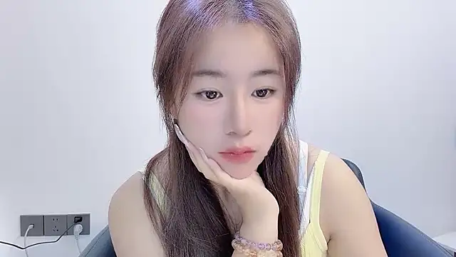 Baixi-01 online show from March 2026 04:13:01 AM