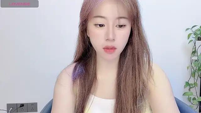 Snapshot of Baixi-01 chatting on June 2026 12:32:01 PM Baixi-01 online show from June 2026 12:32:01 PM