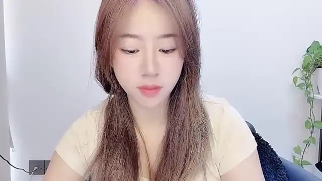 Snapshot of Baixi-01 chatting on May 2026 04:27:02 AM Baixi-01 online show from May 2026 04:27:02 AM