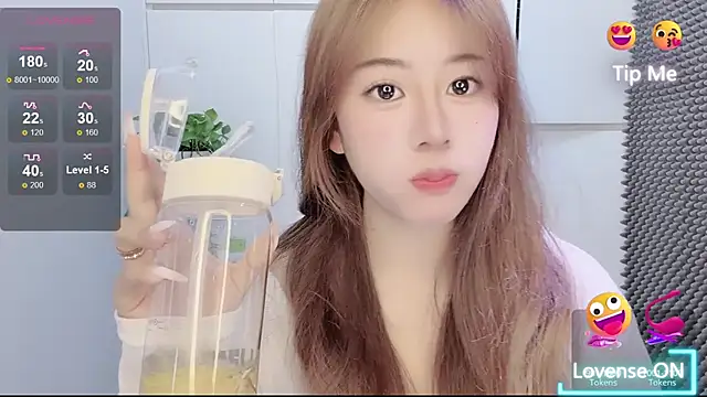 Snapshot of Baixi-01 chatting on July 2026 04:42:01 AM Baixi-01 online show from July 2026 04:42:01 AM
