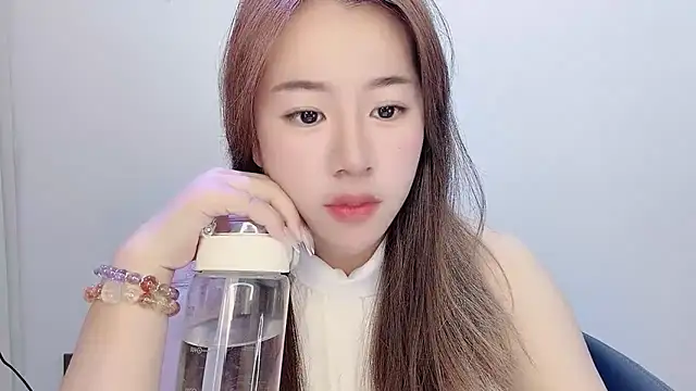 Snapshot of Baixi-01 chatting on April 2026 12:22:02 PM Baixi-01 online show from April 2026 12:22:02 PM