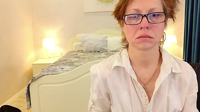 LioraWeiss online show from March 2026 06:40:01 AM