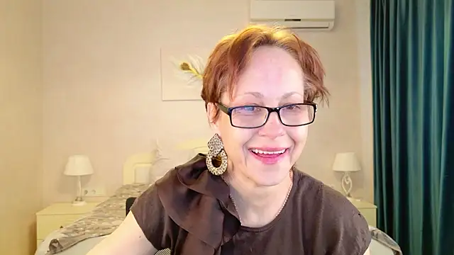 LioraWeiss online show from March 2026 06:06:01 AM