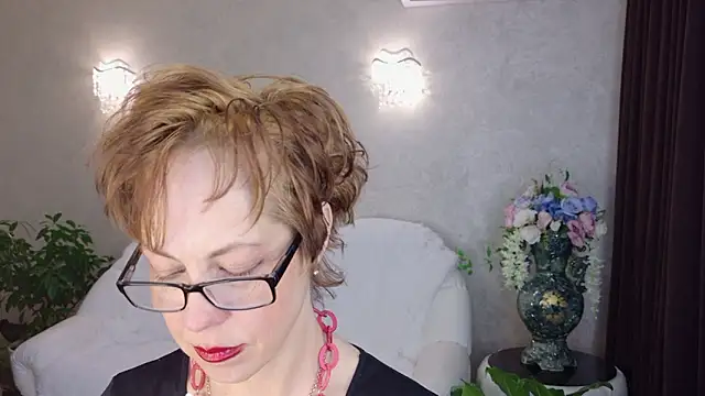 LioraWeiss online show from March 2026 06:30:02 AM