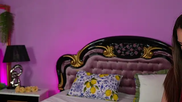 AylaWhisper online show from May 2026 05:21:02 PM