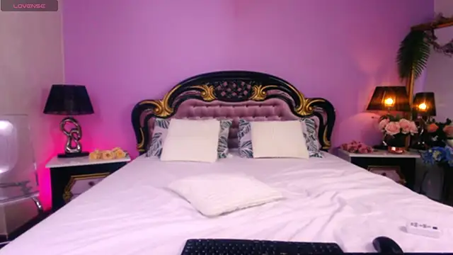 AylaWhisper online show from March 2026 07:30:02 PM