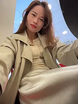 Mia-lp online show from April 2026 02:46:02 AM