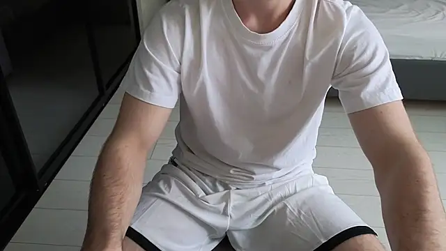 chantatummm online show from April 2026 12:35:02 PM