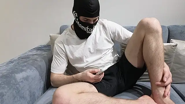 chantatummm online show from March 2026 04:12:01 PM