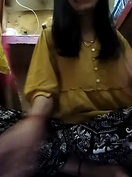 Rashmika Mandana online show from February 2026 07:03:01 PM