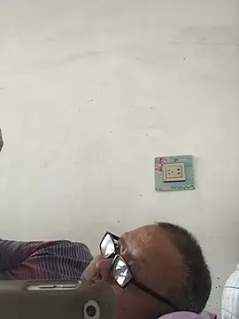 yaocaobi8 online show from April 2026 05:12:01 AM