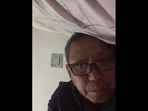 yaocaobi8 online show from April 2026 01:52:02 PM