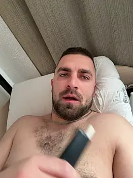 VANYA1997 online show from April 2026 08:29:02 AM