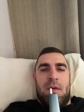 Snapshot of VANYA1997 chatting on March 2026 08:25:02 AM VANYA1997 online show from March 2026 08:25:02 AM