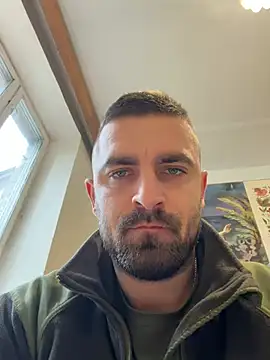 VANYA1997 online show from April 2026 06:31:02 AM