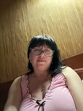expensive lady online show from March 2026 08:24:01 PM