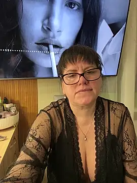 expensive lady online show from April 2026 05:08:02 PM