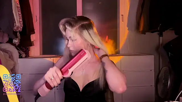 LisaNelsona online show from February 2026 02:39:02 PM