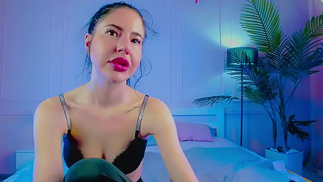 EmilyRamsey online show from April 2026 02:14:01 PM