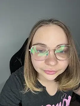 Caboniahoney online show from February 2026 11:32:01 AM