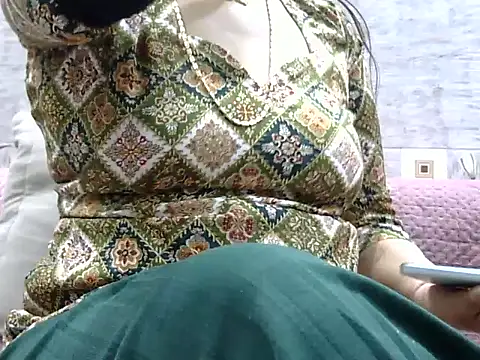HOTY SAPNA02sCyOz9QcTD online show from March 2026 12:50:02 PM