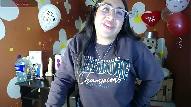 Snapshot of VirellaAshford chatting on February 2026 02:39:02 PM VirellaAshford online show from February 2026 02:39:02 PM