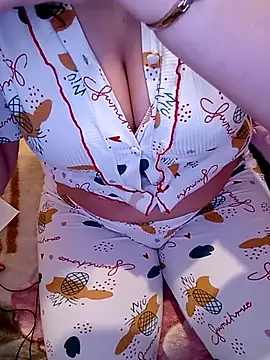 Lona Hot online show from March 2026 08:03:02 AM