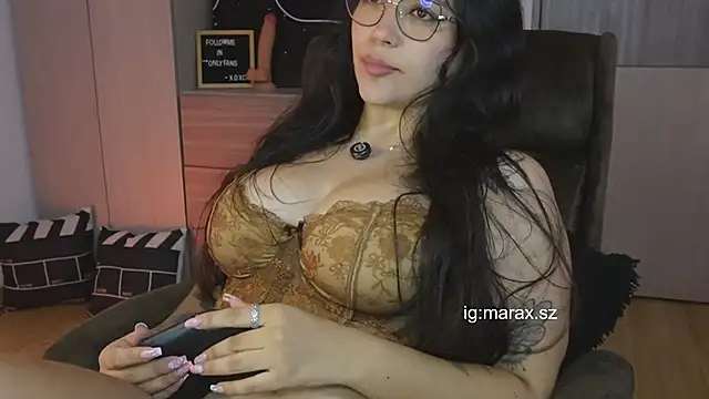 Mara HugeAss online show from March 2026 12:12:01 AM