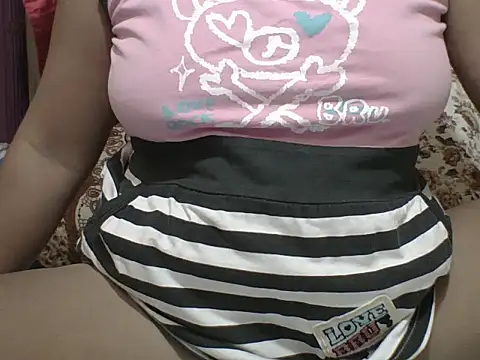 Flowerbebe online show from March 2026 11:10:01 PM