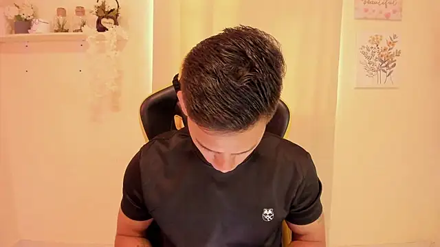 sexy andres01 online show from March 2026 03:23:01 PM