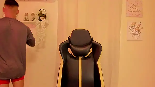 sexy andres01 online show from March 2026 01:35:02 PM