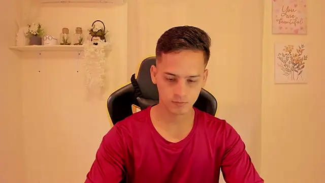 sexy andres01 online show from March 2026 01:26:02 PM