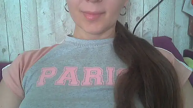 White Glow online show from March 2026 05:07:02 AM