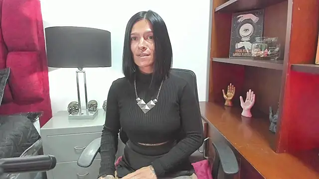 Amelie Blake online show from May 2026 11:05:01 AM