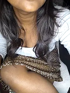 MISS MADHURIBABY online show from February 2026 04:07:01 PM