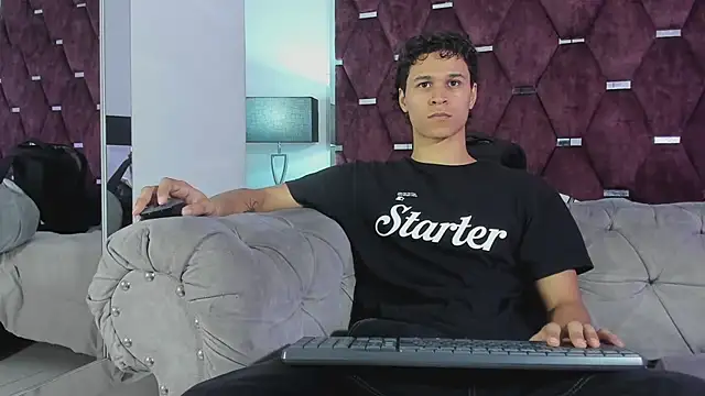 TonyBenedetti online show from June 2026 09:21:01 PM