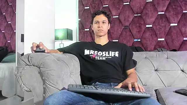 TonyBenedetti online show from July 2026 09:37:01 PM