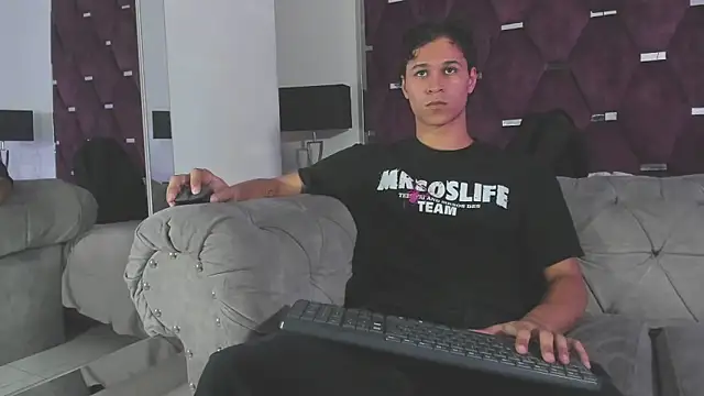 TonyBenedetti online show from June 2026 08:36:02 PM