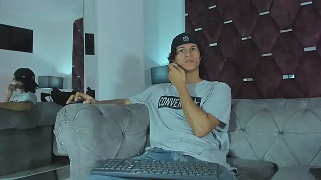 TonyBenedetti online show from April 2026 08:37:01 PM