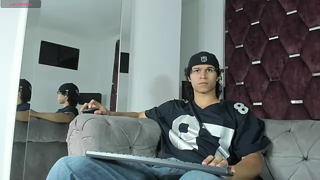 TonyBenedetti online show from March 2026 08:04:02 PM